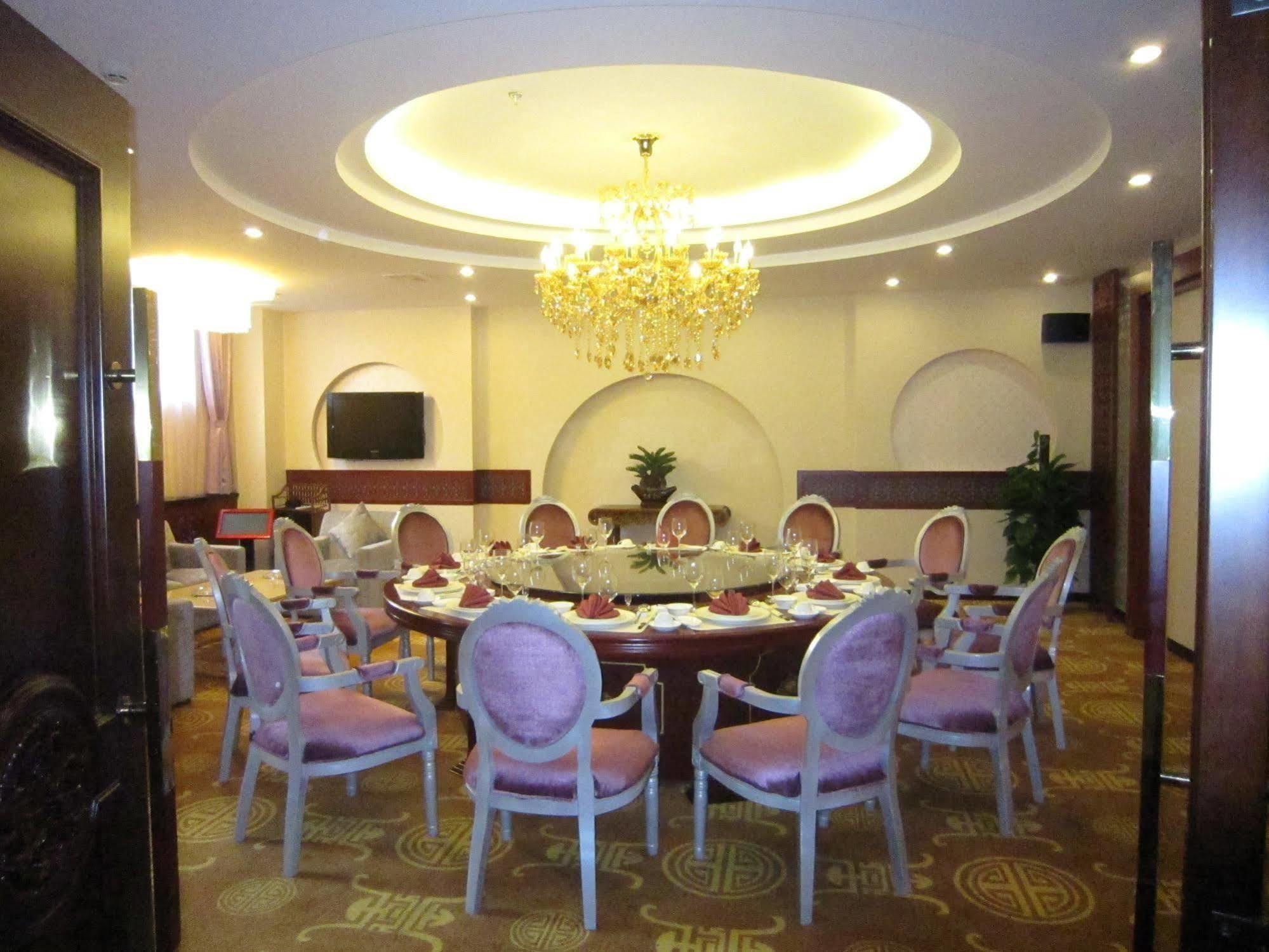 Jin Ding Hong Tai Hotel Pechino Esterno foto